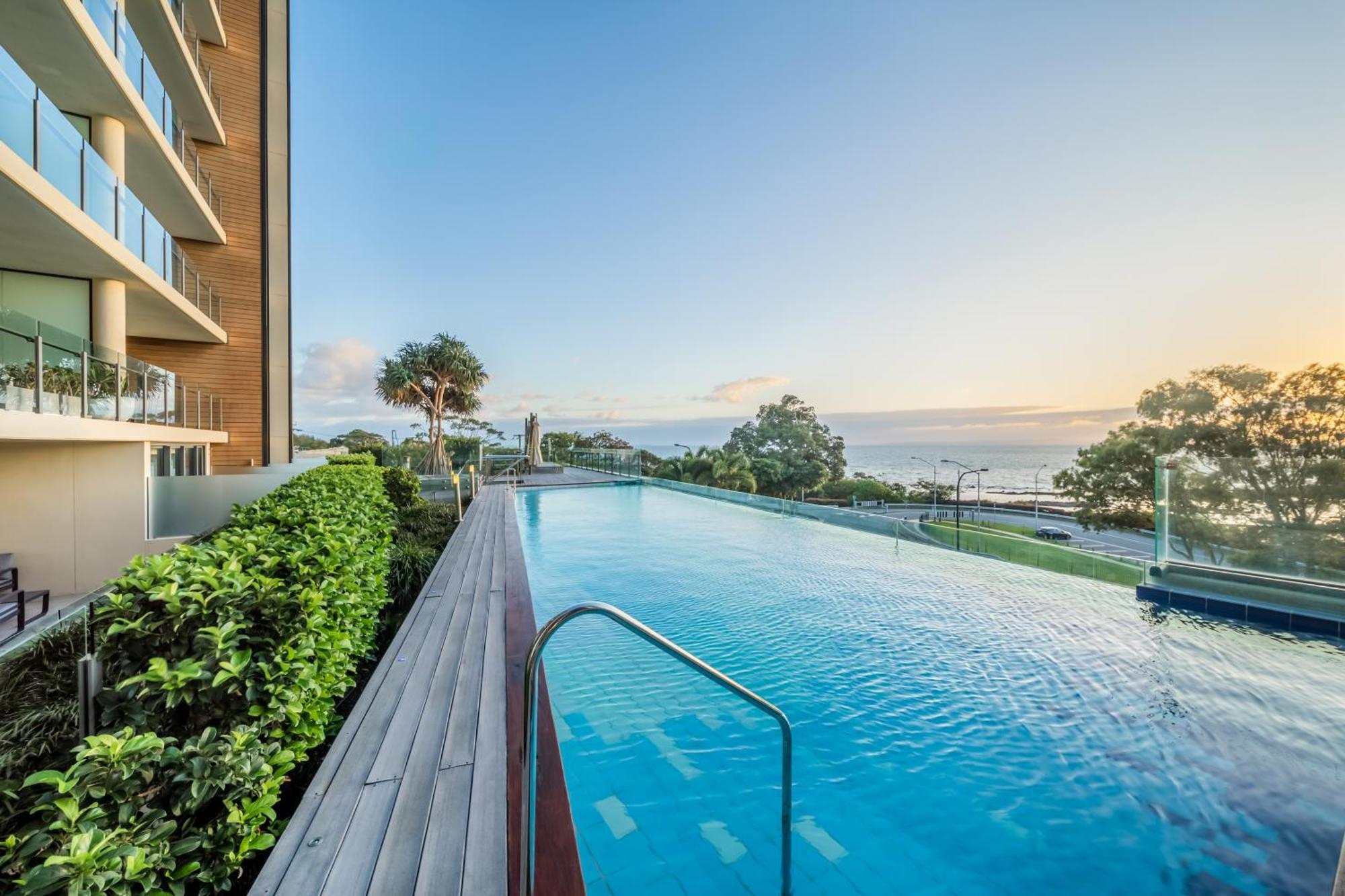 Oaks Redcliffe Mon Komo Suites Экстерьер фото