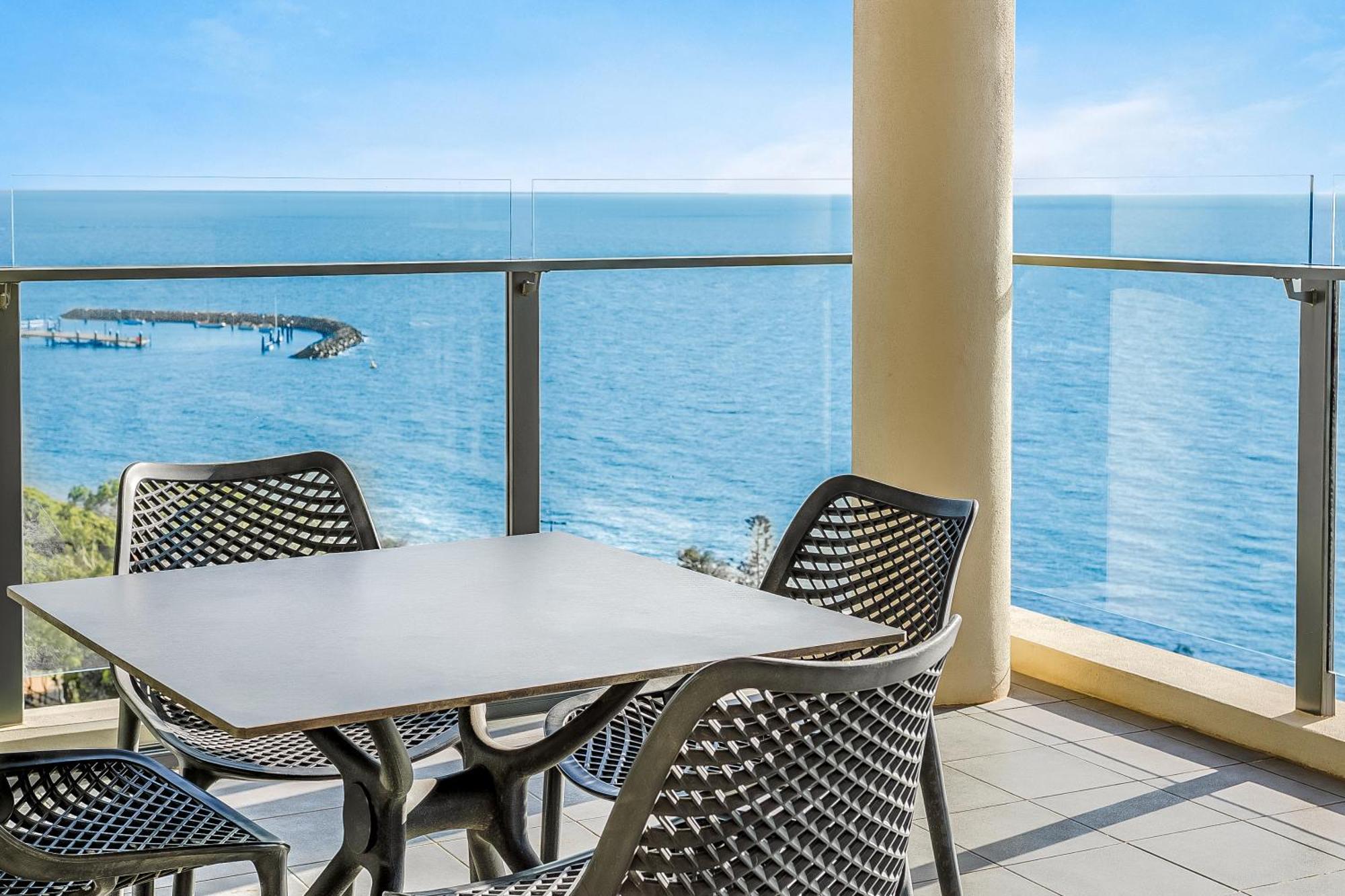 Oaks Redcliffe Mon Komo Suites Экстерьер фото