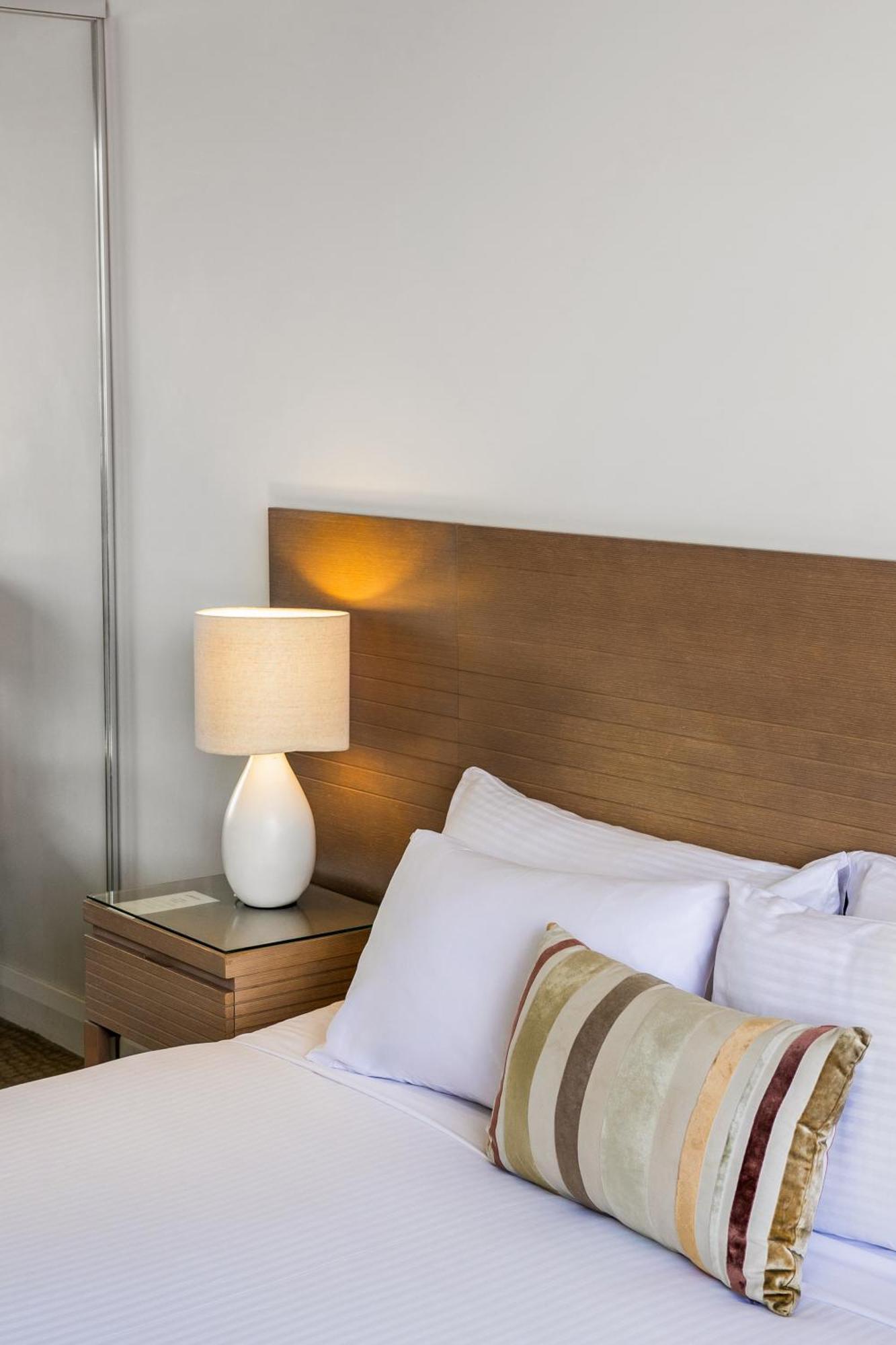 Oaks Redcliffe Mon Komo Suites Экстерьер фото